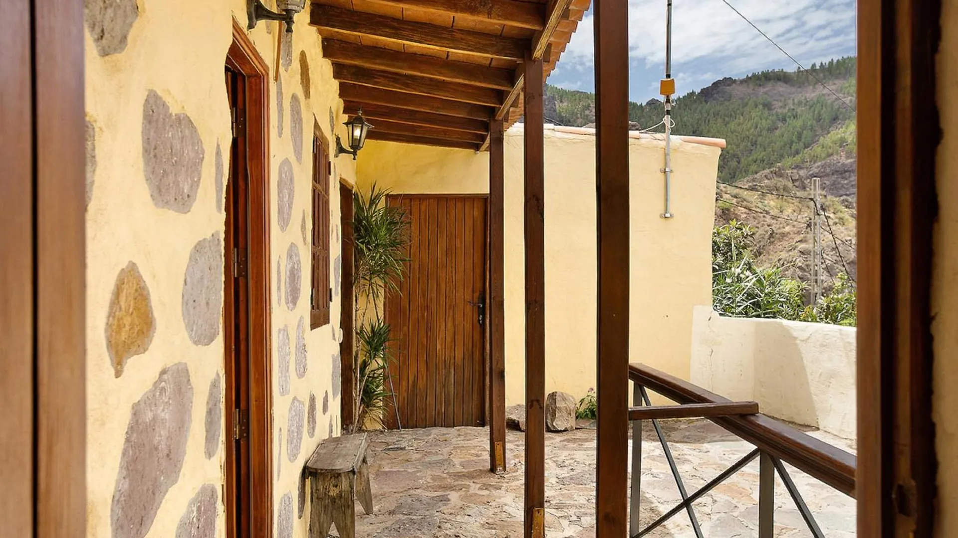 Rural House Pepita La De Las Flores Tejeda  0*, Tejeda (Gran Canaria) Spagna